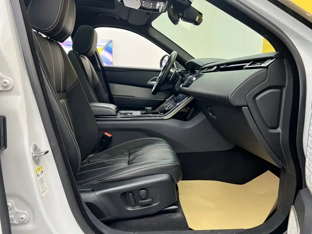 Land Rover Velar — миниатюра 19