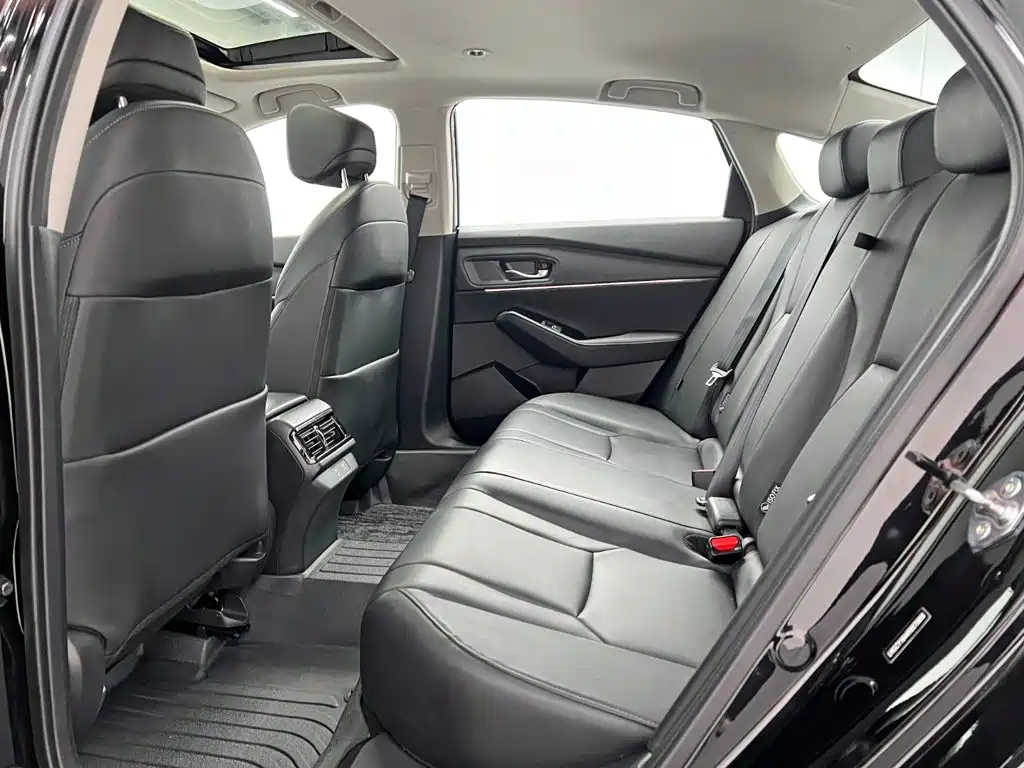 Honda Accord — миниатюра 15