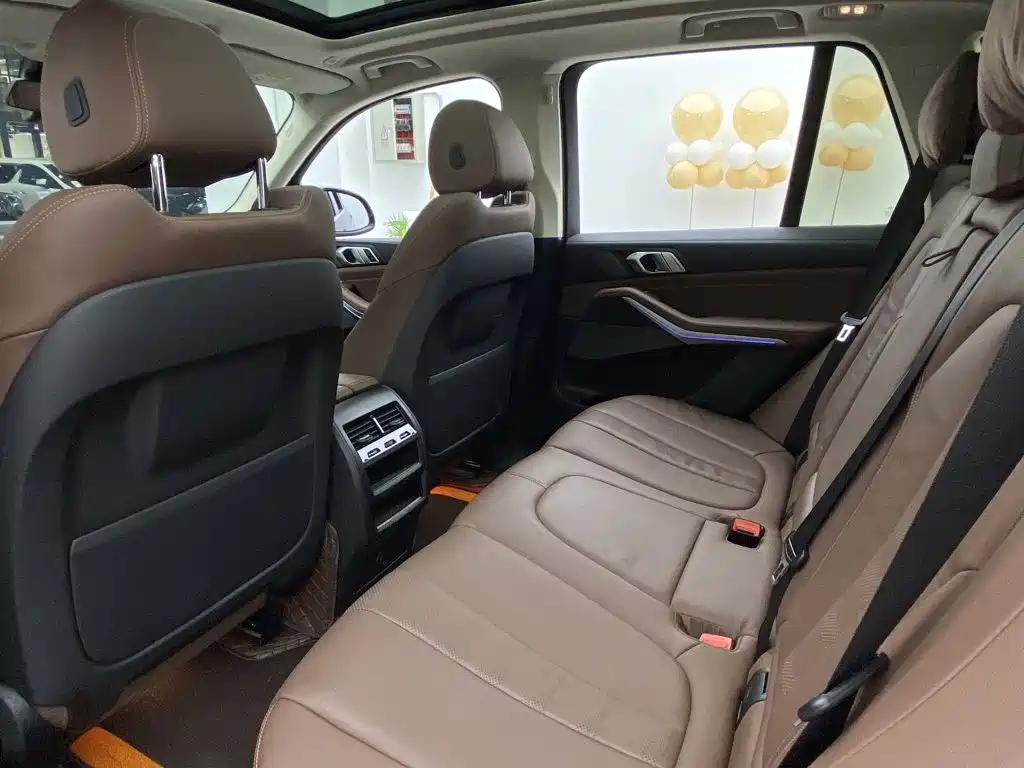 BMW X5 (Import) — миниатюра 21