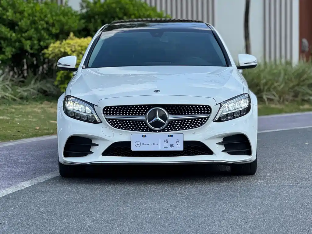 Mercedes-Benz C-Class — миниатюра 2