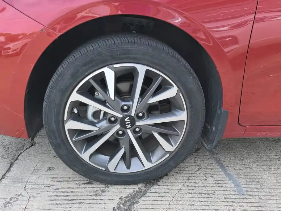 Kia K3 — миниатюра 6