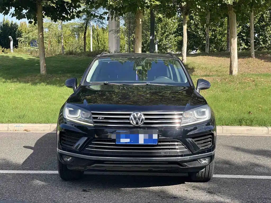 Volkswagen Touareg — миниатюра 2