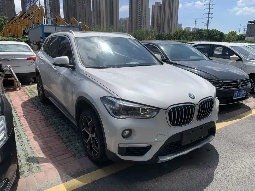 BMW X1 — миниатюра 3