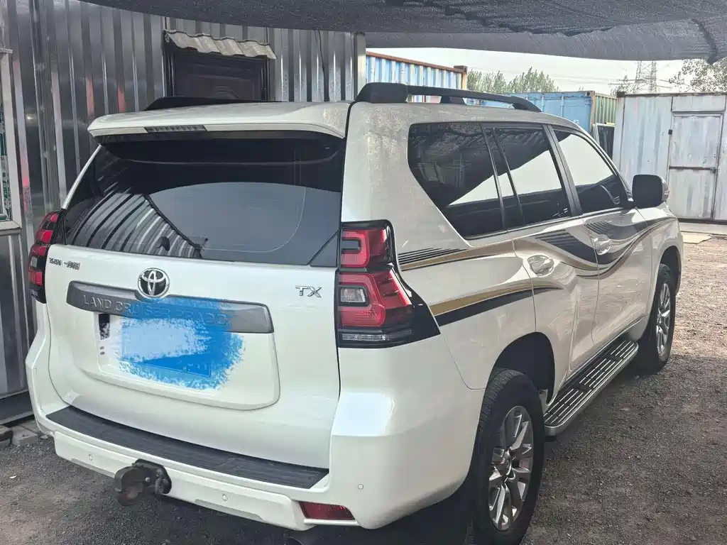 Toyota Prado — миниатюра 8