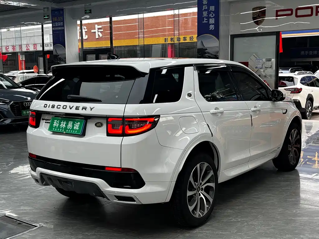 Land Rover Discovery Sport — миниатюра 4