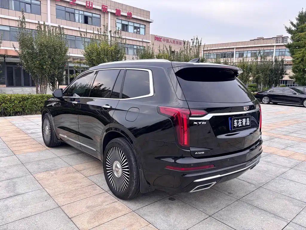 Cadillac XT6 — миниатюра 7