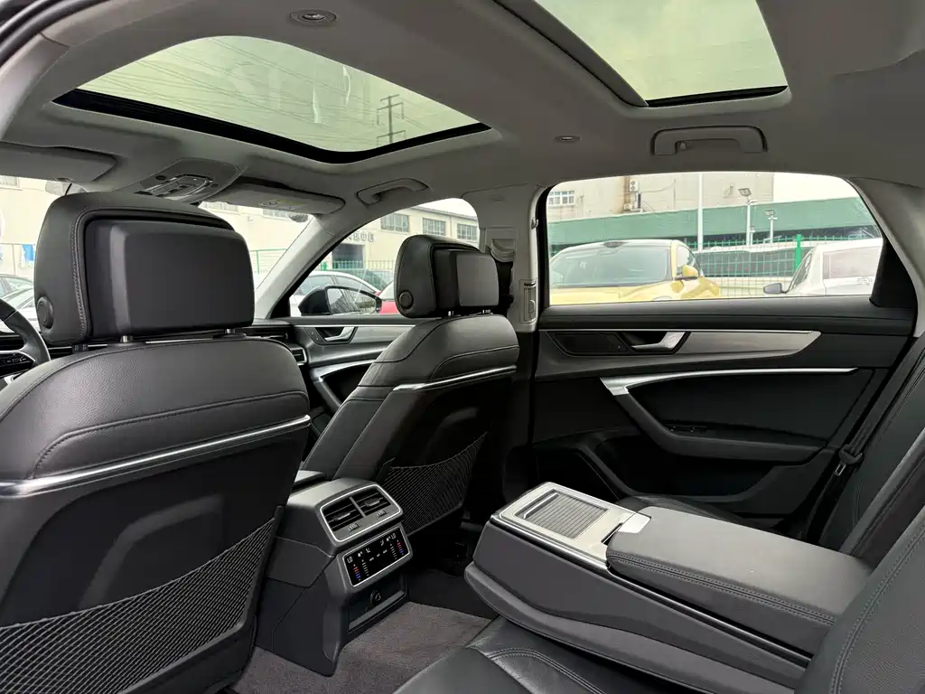 Audi A6L — миниатюра 18