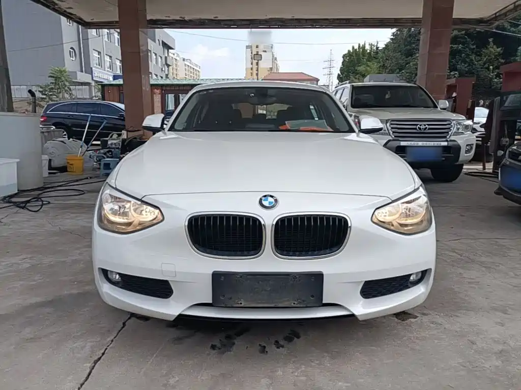 BMW 1 Series (Import) — миниатюра 3