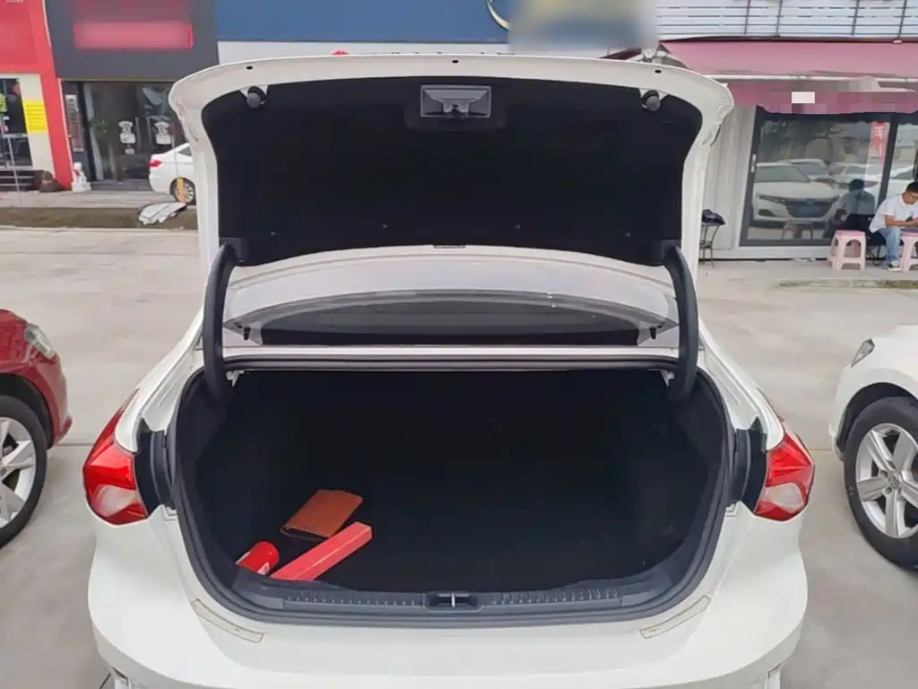 Ford Focus — миниатюра 19
