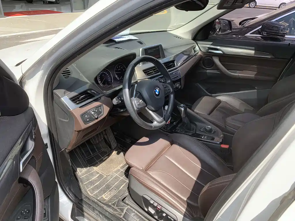 BMW X1 — миниатюра 4
