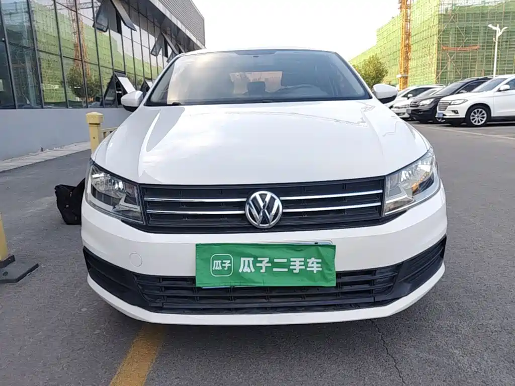 Volkswagen Santana — миниатюра 3