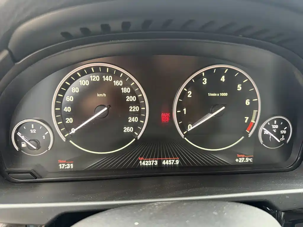 BMW X5 (Import) — миниатюра 7