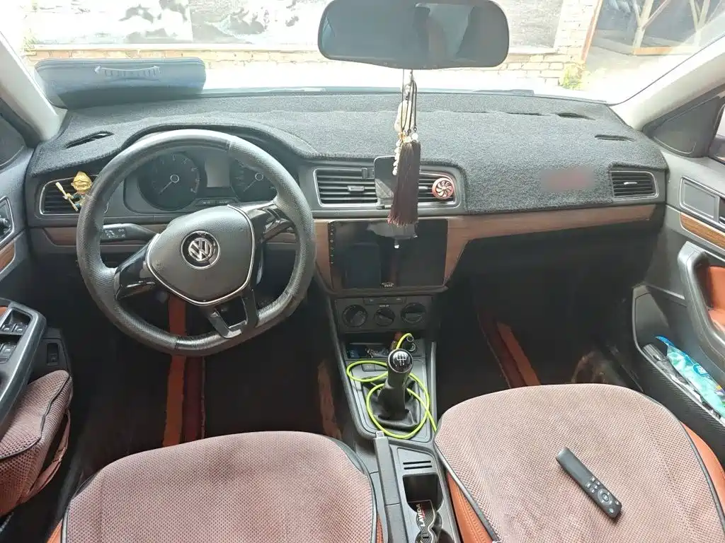 Volkswagen Lavida — миниатюра 13