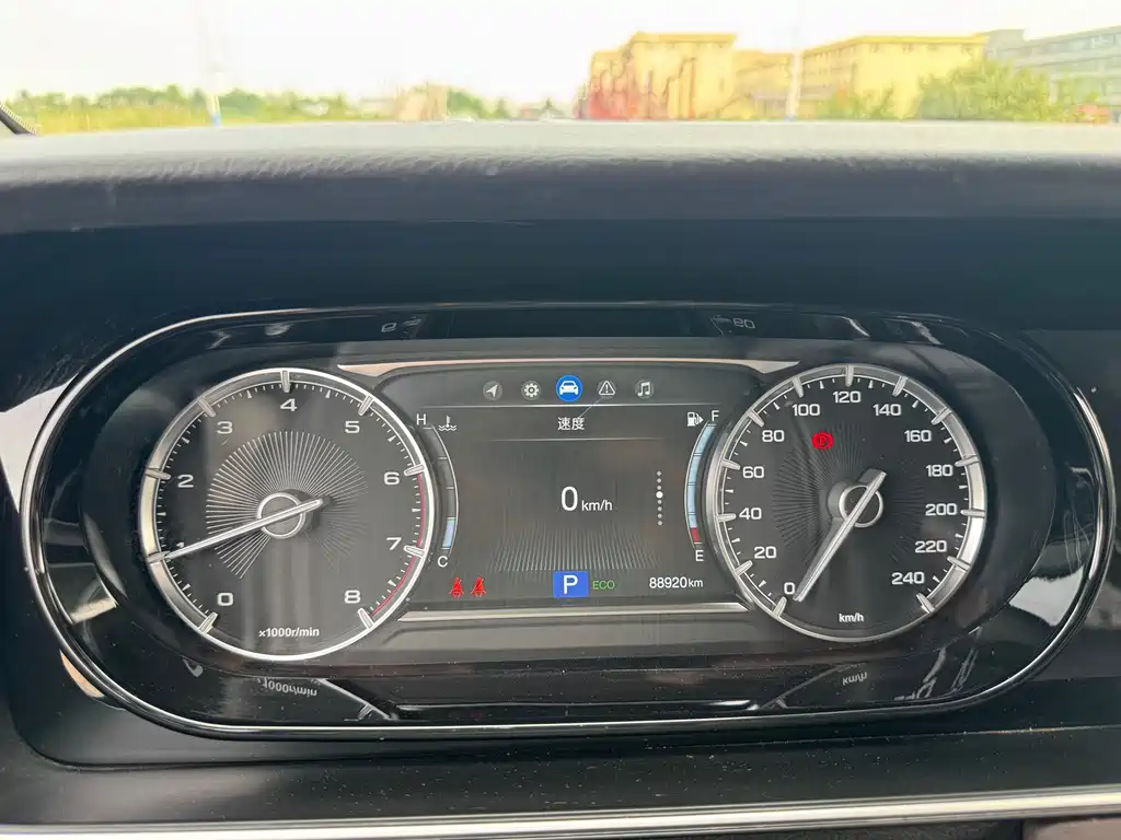 GAC Motor Trumpchi M6 — миниатюра 10