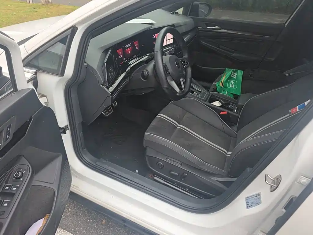 Volkswagen Golf — миниатюра 15