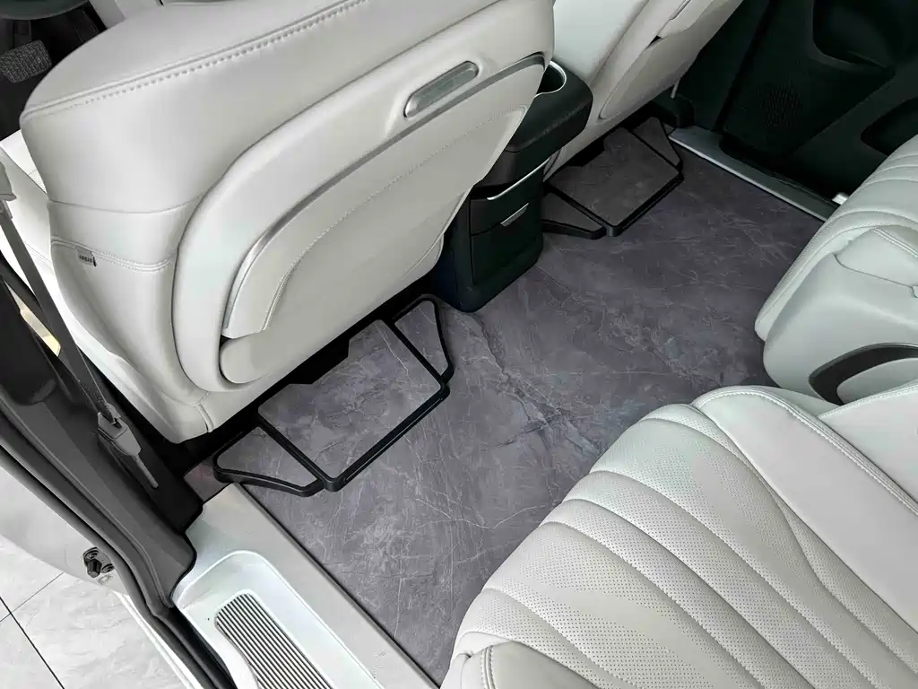 Buick GL8 Hybrid — миниатюра 17