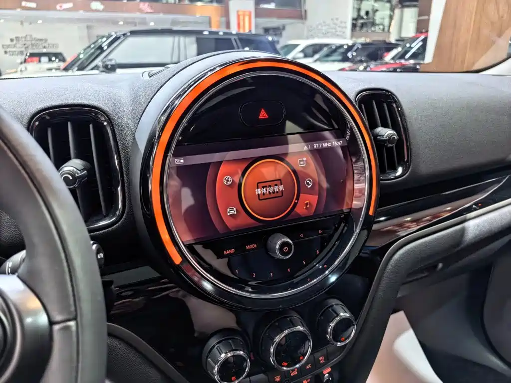 MINI Mini Countryman — миниатюра 10