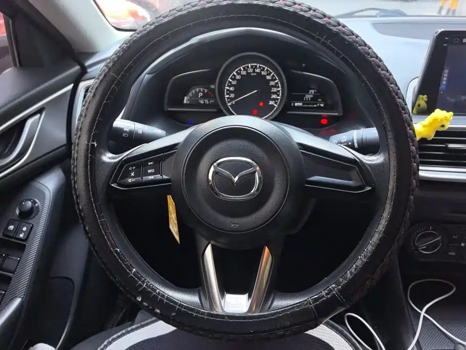 Mazda 3 Axela — миниатюра 15