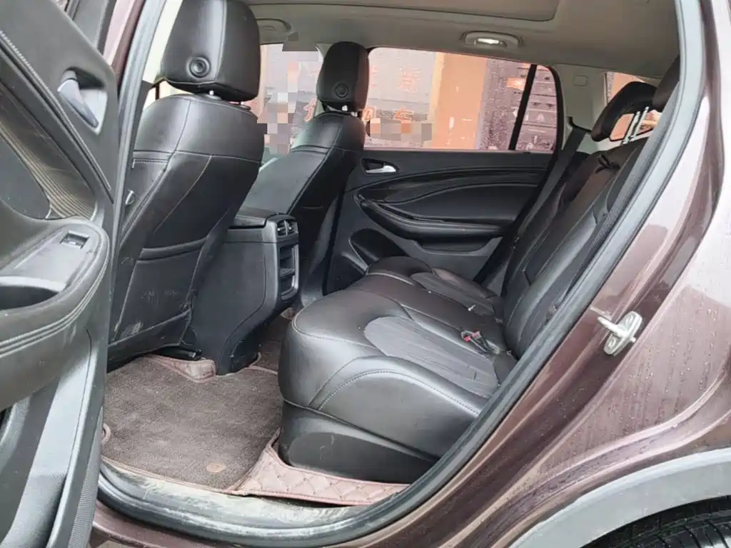 Buick Envision Plus — миниатюра 17