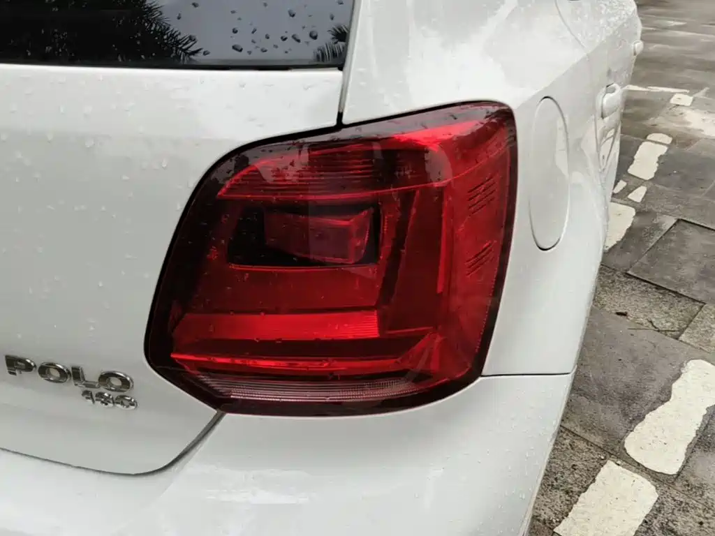 Volkswagen Polo — миниатюра 8