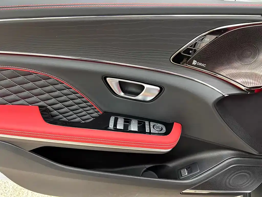 BYD Han — миниатюра 25