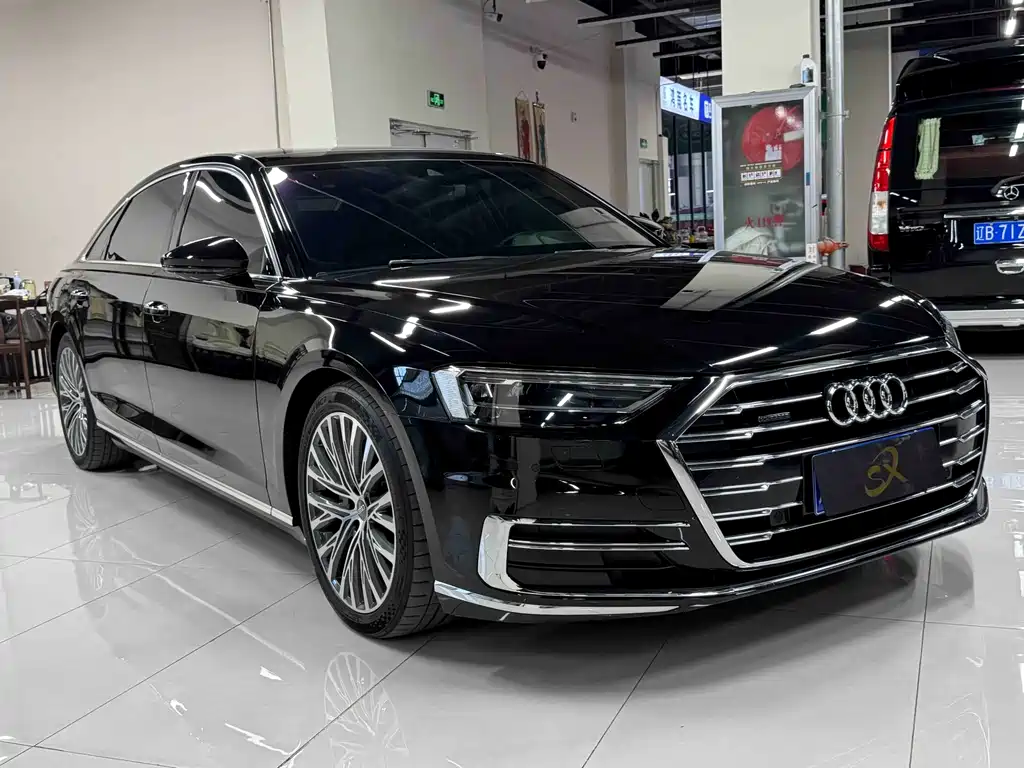 Audi A8 — миниатюра 3