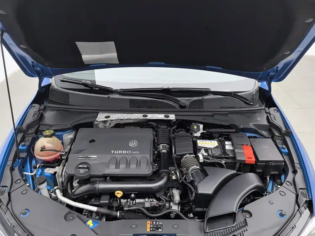 Buick Verano — миниатюра 6