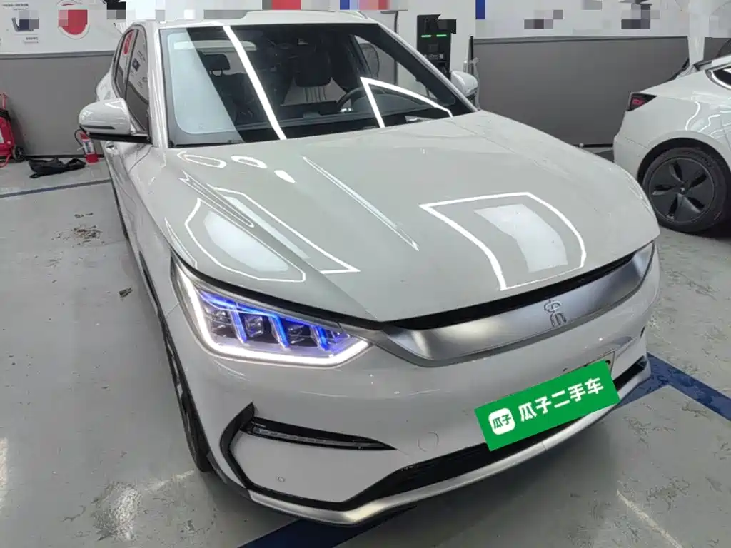 BYD PLUS New Energy — миниатюра 4