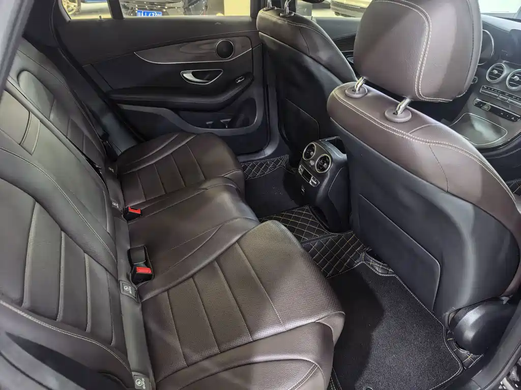 Mercedes-Benz GLC — миниатюра 5
