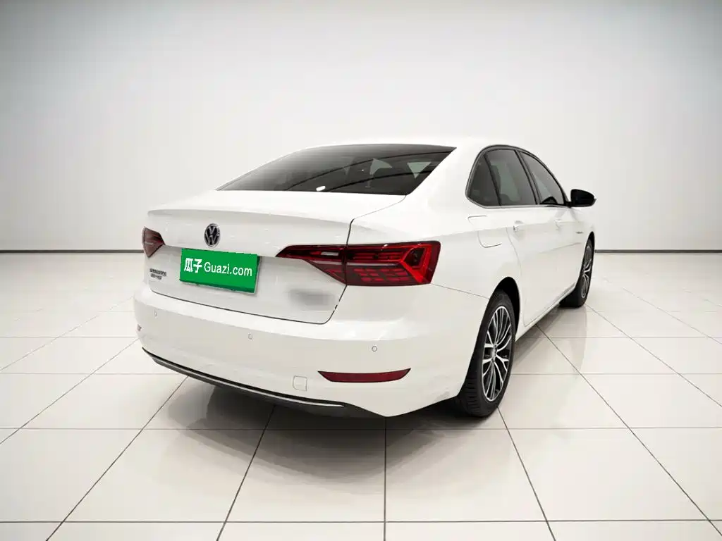Volkswagen Sagitar — миниатюра 6