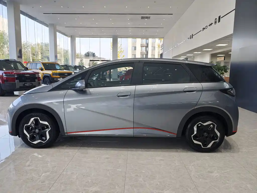 BYD Dolphin — миниатюра 8