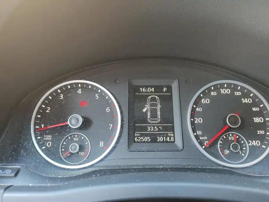 Volkswagen Tiguan — миниатюра 14