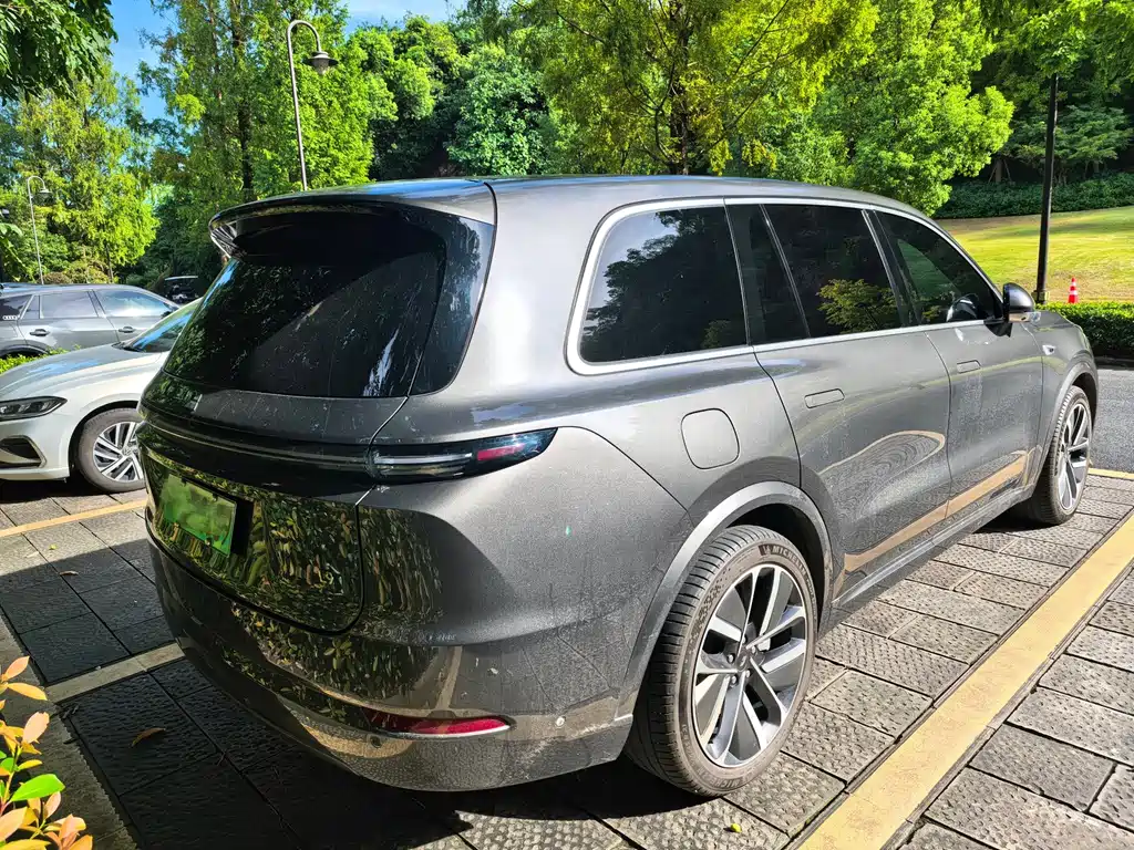 Li Auto Li L9 — миниатюра 2