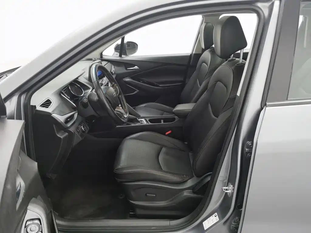 Chevrolet Volando — миниатюра 10