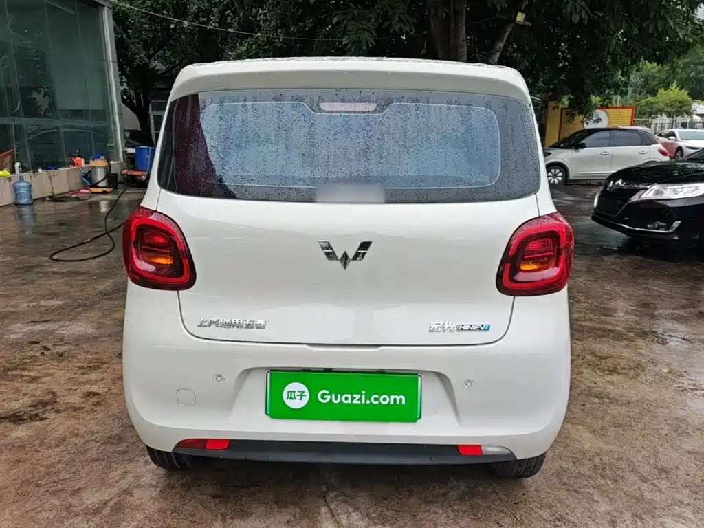 Wuling MINIEV — миниатюра 6