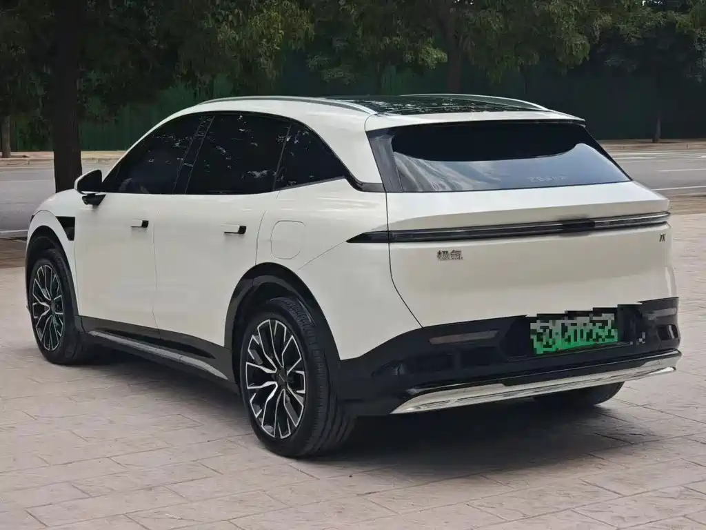 Zeekr 7X — миниатюра 7
