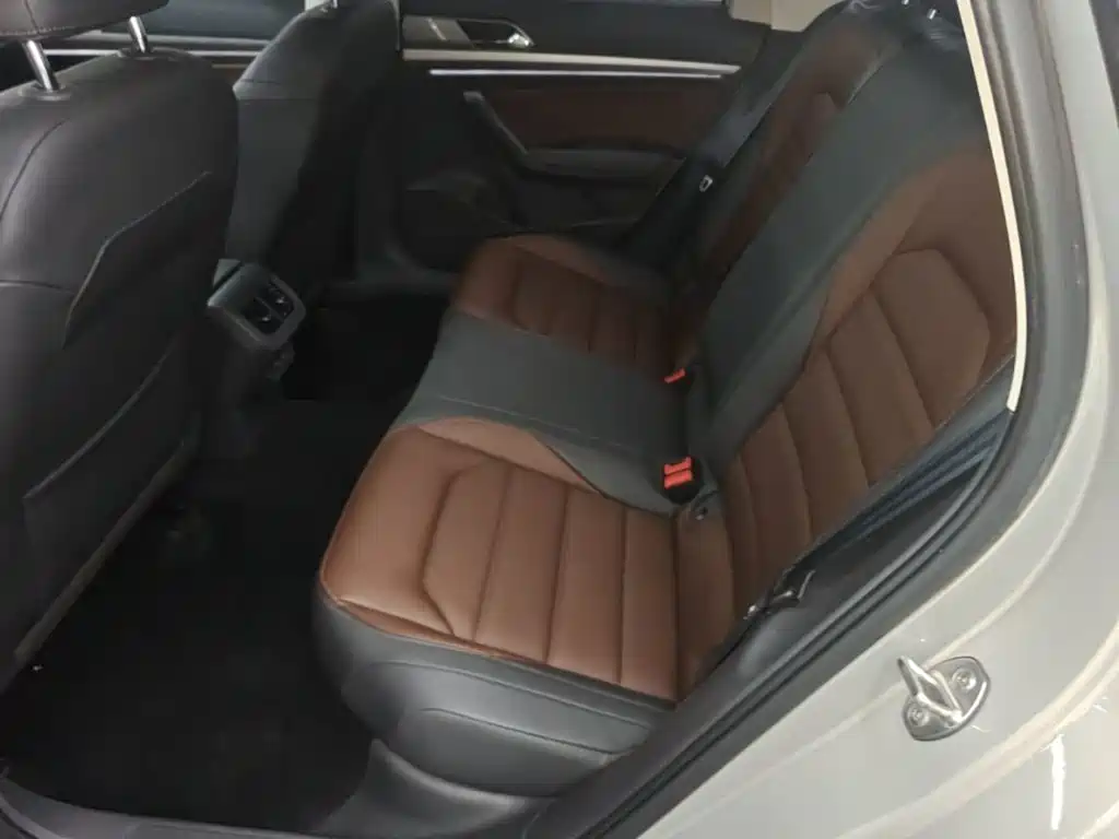Volkswagen Lavida — миниатюра 17