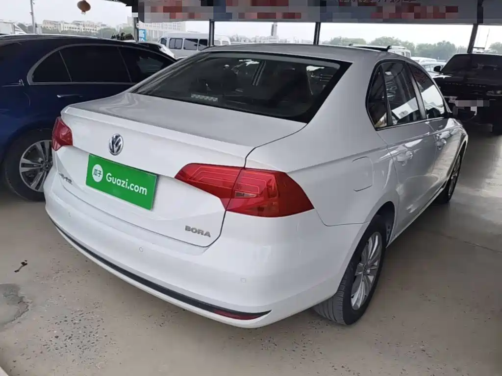 Volkswagen Bora — миниатюра 7