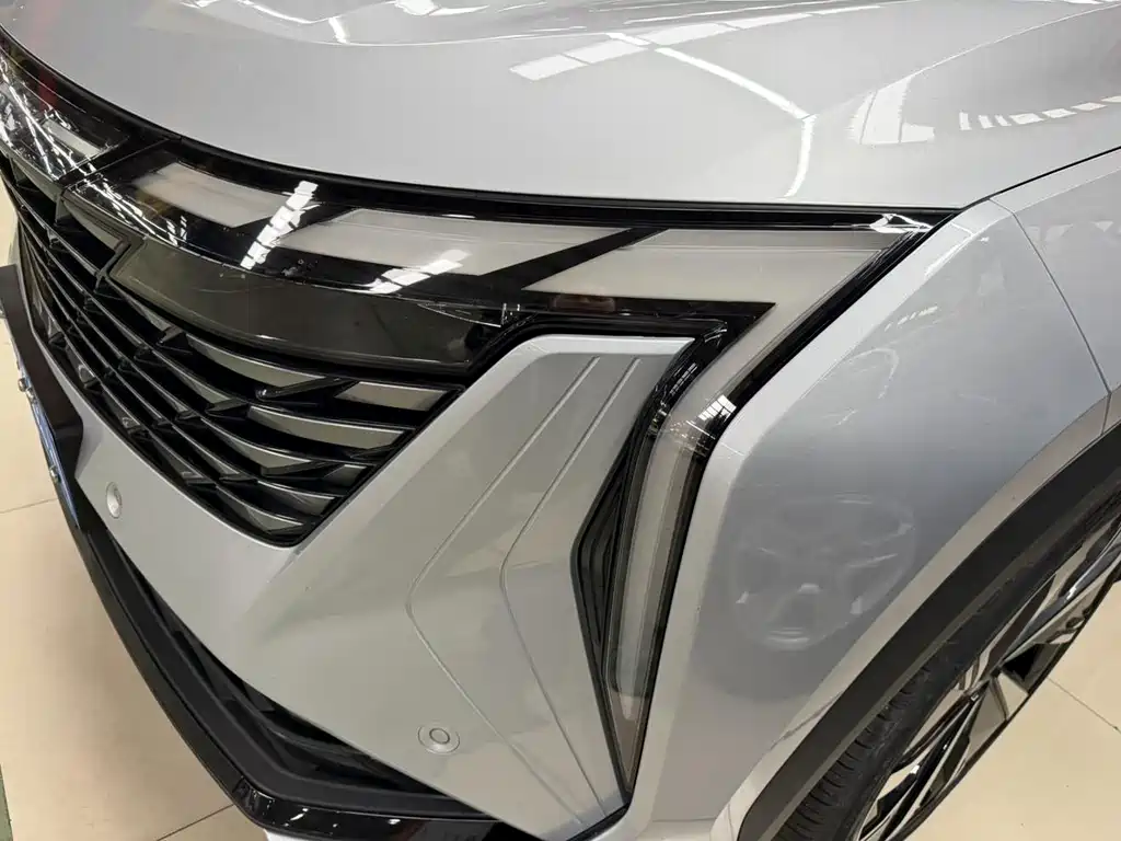 Geely Boyue L — миниатюра 4