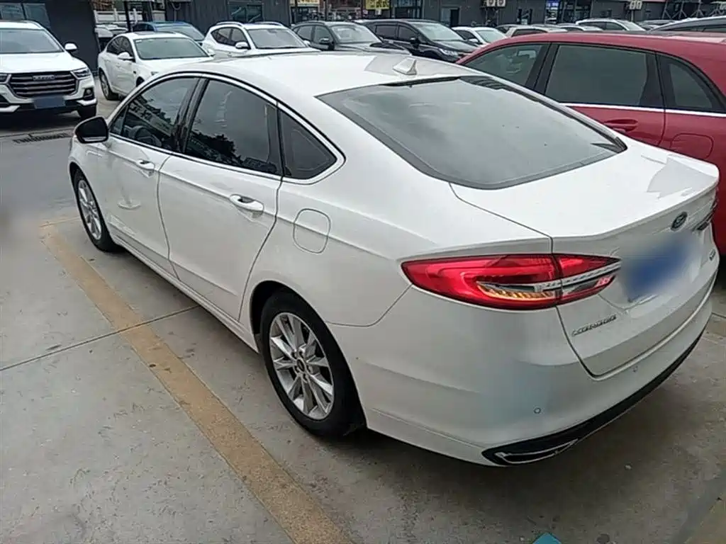 Ford Mondeo 2018 EcoBoost 180 Fashion
