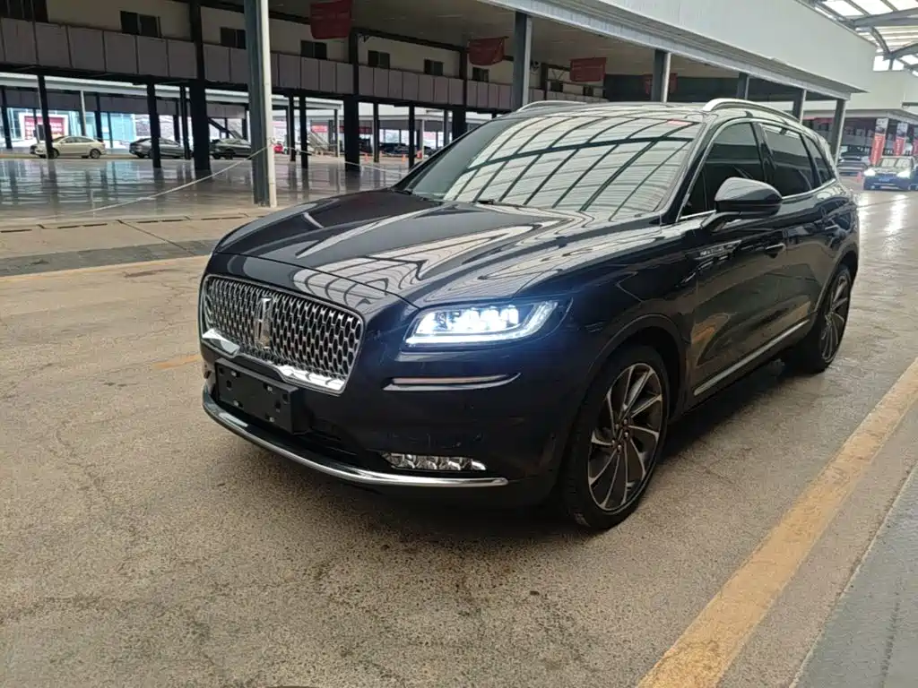 Lincoln Nautilus — миниатюра 2