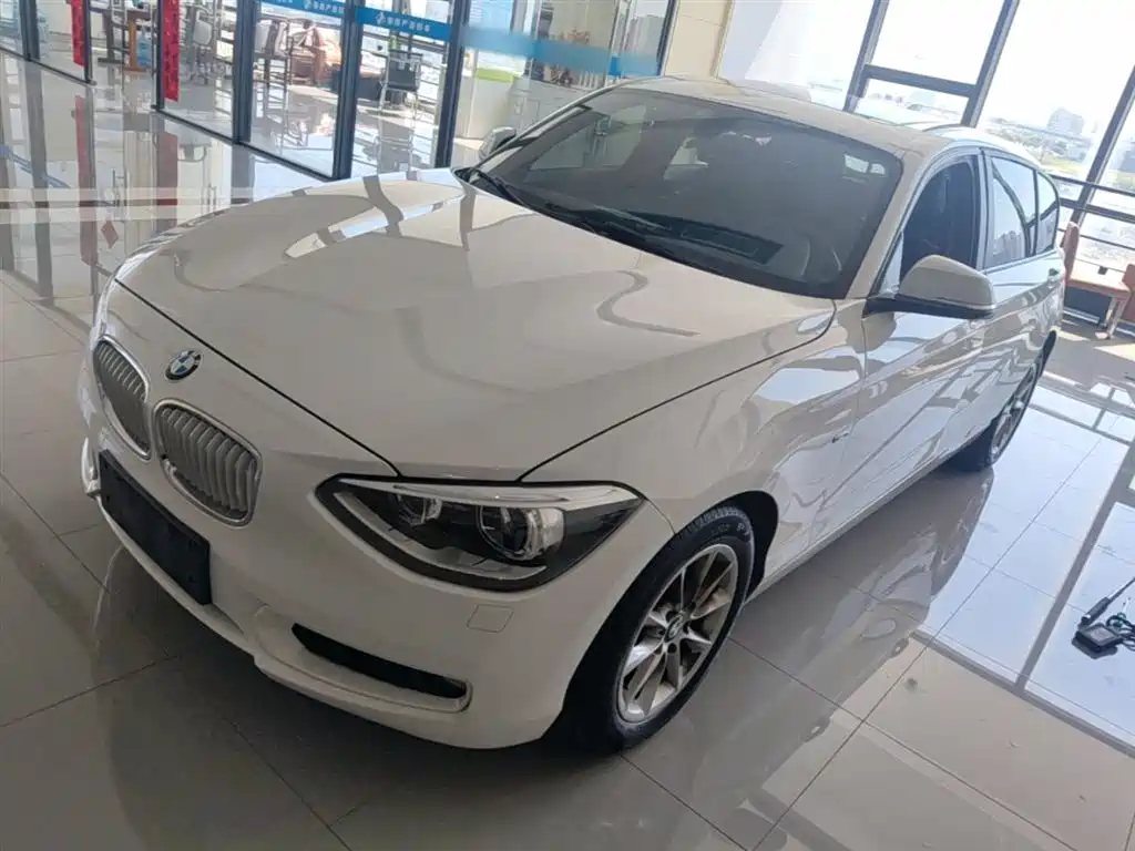 BMW 1 Series (Import) 2014
