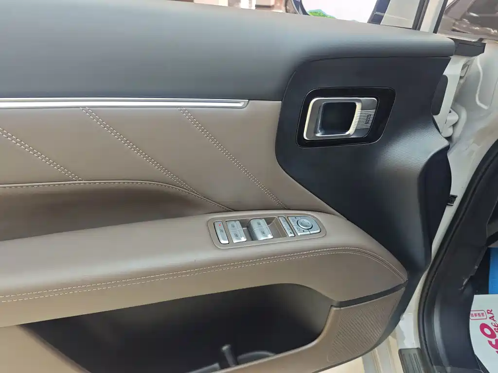 Wuling Xingguang 730 New Energy — миниатюра 5