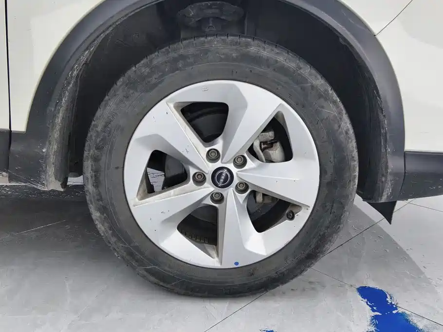 Nissan Qashqai — миниатюра 6