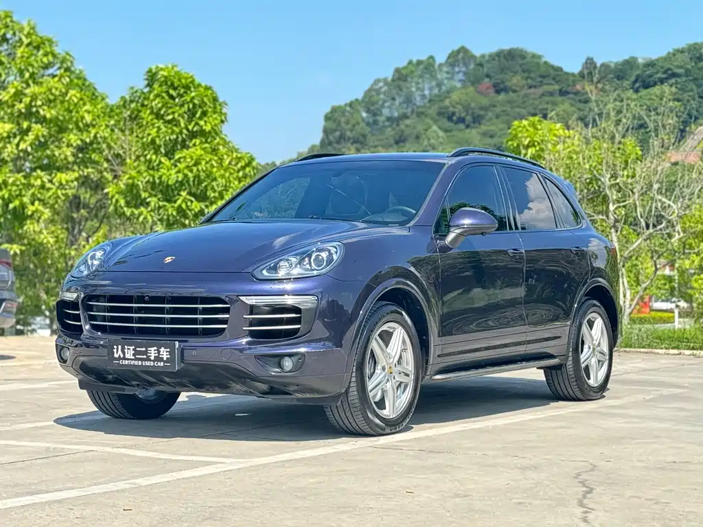 PORSCHE CAYENNE