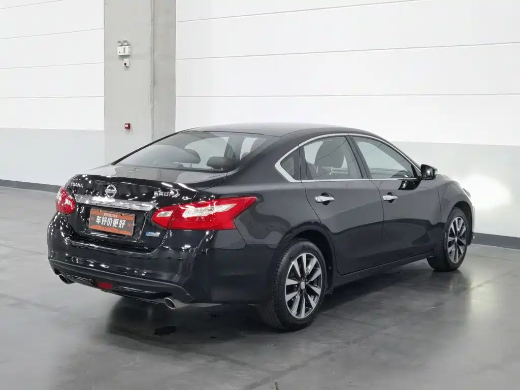 Nissan Teana — миниатюра 2