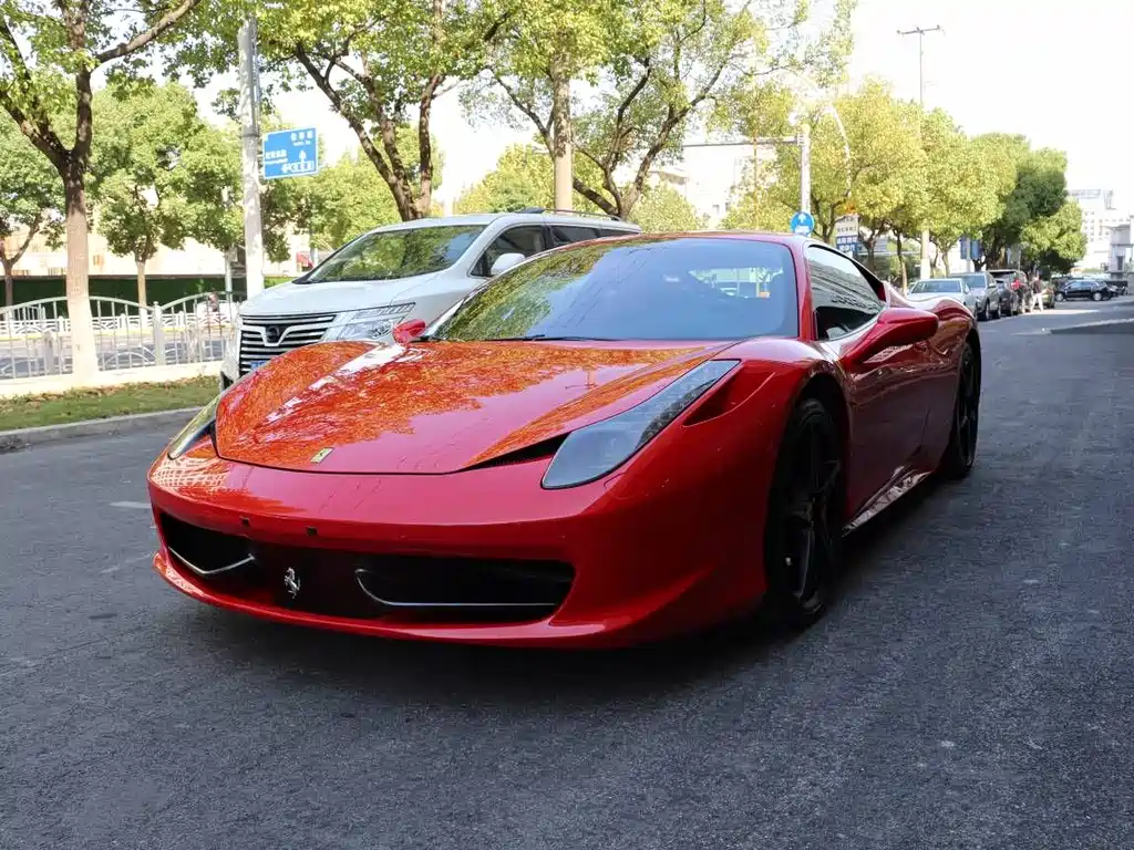 Ferrari 458 2014