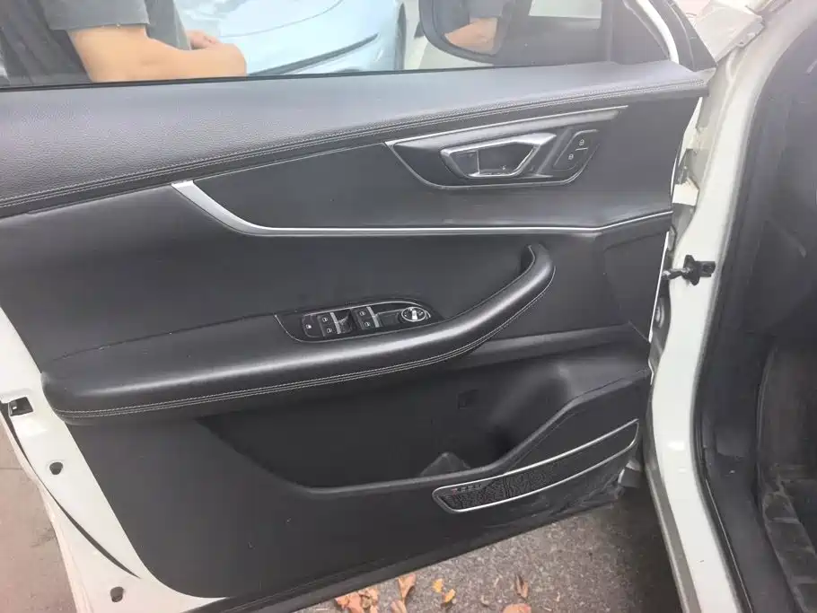 Chery Tiggo 8 — миниатюра 7