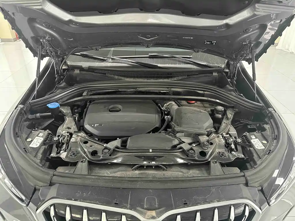 Mercedes-Benz GLA — миниатюра 18
