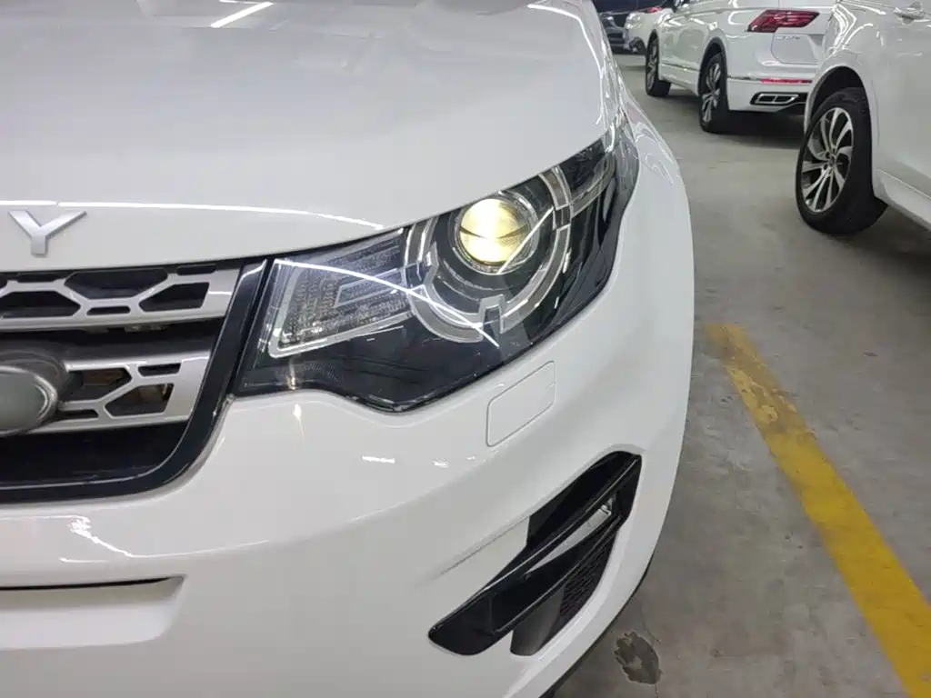 Land Rover Discovery Sport — миниатюра 24